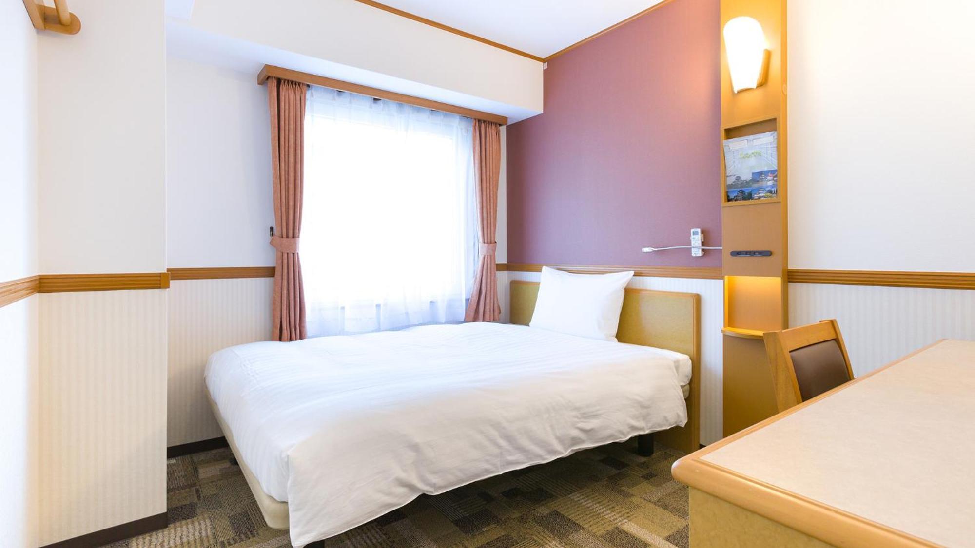 Toyoko Inn Takasaki Eki Nishi Guchi No 1 Exteriör bild